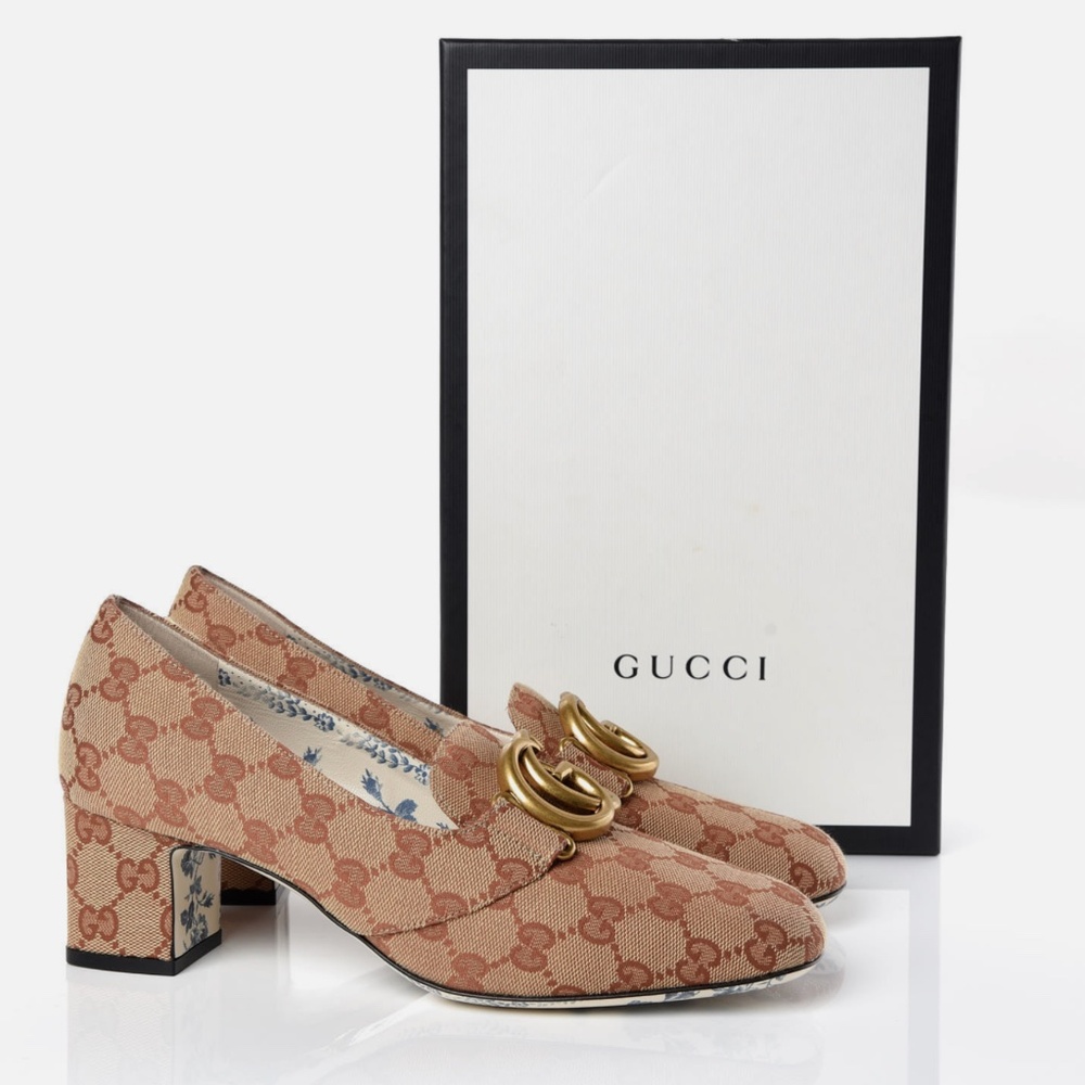 Gucci Double GG Victoire Beige Canvas Logo Block Mid Heel Mule Loafer Pump 37